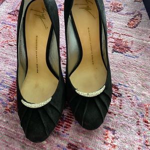 Giuseppe Zanotti black suede pumps 37.5